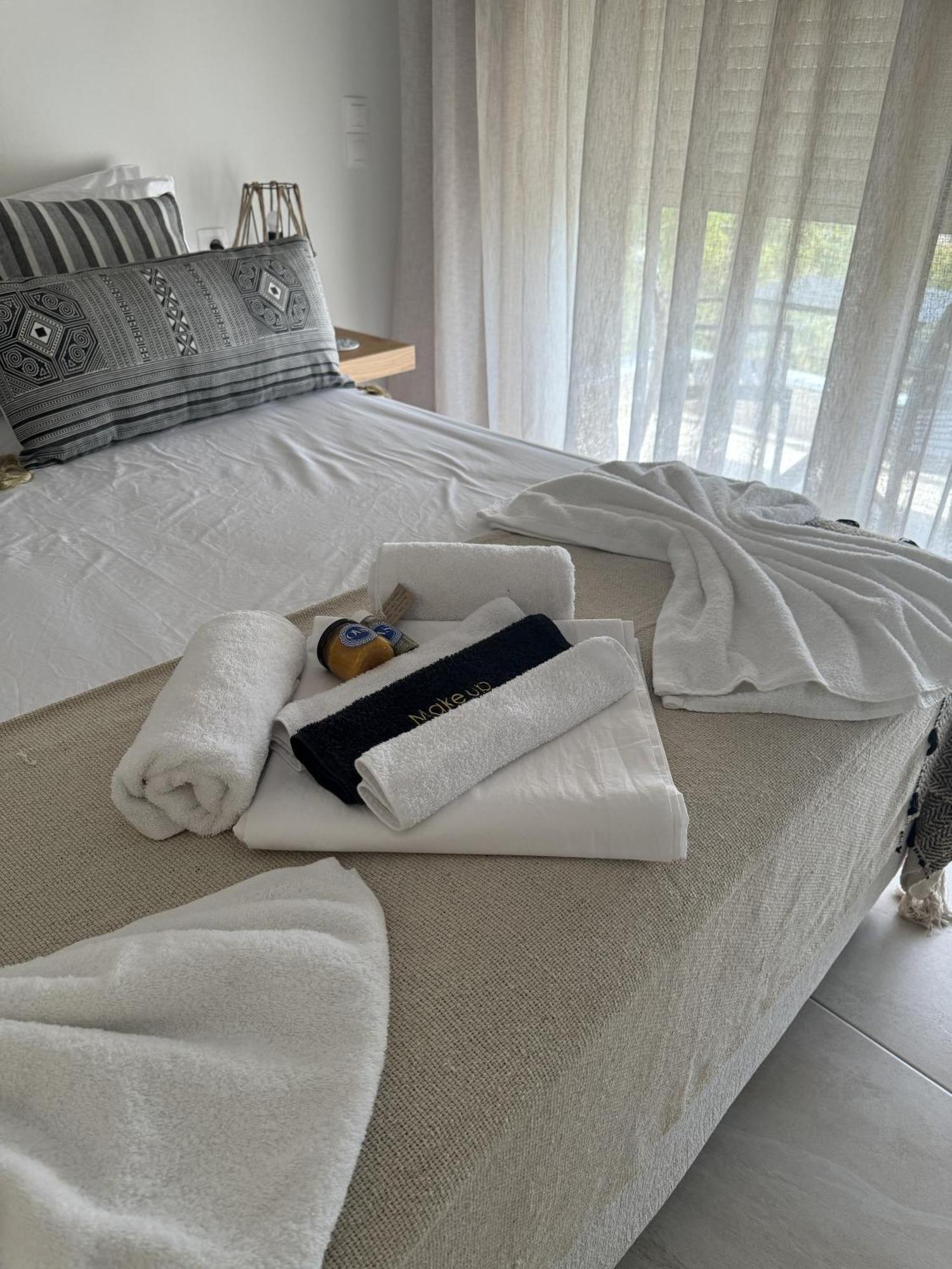 Ocean View Studios And Luxury Rooms Plomari Exterior photo